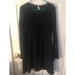 Black bell sleeve lace dress